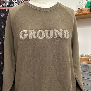 Brown Sweatshirt with 'GROUND' Text